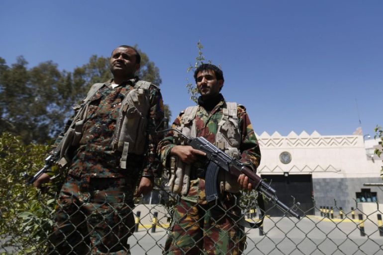 Yemeni soldiers stand guard outside the US embassy before authorities remove concrete barriers blocking the access to the closed embassy in Sana'a, Yemen, 04 March 2015. Reports state Yemens security authorities removed concrete barriers in front of the US Embassy, which was shut down last month. This step came a day after the US announced that its diplomatic mission to Yemen will work out of the Saudi port city of Jeddah. The United States shut its embassy in Yemen, citing the uncertain security situation, as the country goes through a crisis following a takeover by Houthi rebels.