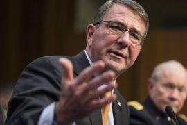 U.S. Defense Secretary Ash Carter testifies before a Senate Armed Services Committee hearing in review of the Defense Authorization Request for Fiscal Year 2016 on Capitol Hill in Washington March 3, 2015. REUTERS/Joshua Roberts (UNITED STATES - Tags: POLITICS MILITARY BUSINESS)