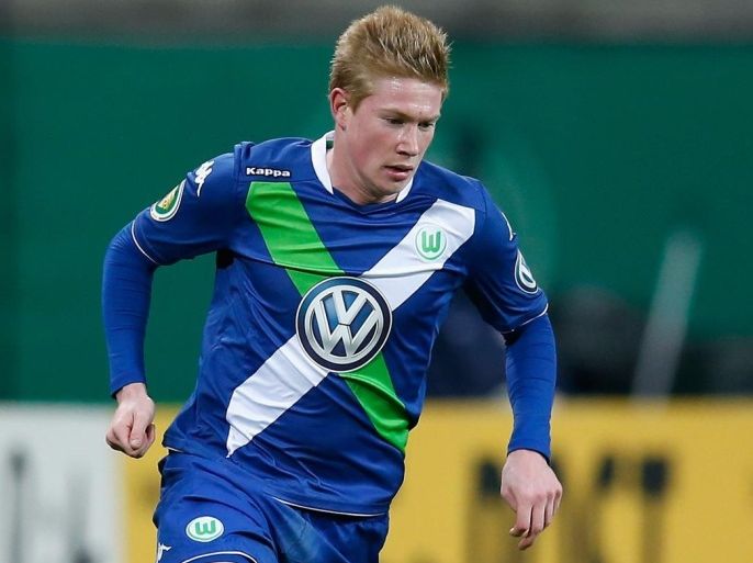 LEIPZIG, GERMANY - MARCH 04: Kevin De Bruyne of Wolfsburg runs with the ball during the DFB Cup round of sixteen match between RB Leipzig and VfL Wolfsburg at Red Bull Arena on March 4, 2015 in Leipzig, Germany.