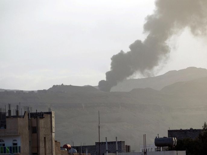 A black pall of smoke rises from an alleged weapons storage depot at a military camp of Houthi rebels following an airstrike of the Saudi-led alliance, in Sanaa, Yemen, 06 April 2015. According to reports, the Saudi-led alliances airstrikes are continuing to target Houthi rebels positions and military units loyal to former President Ali Abdullah Saleh throughout Yemen. On 06 April, the airstrikes targeted Houthi positions in Saada city and military camps in the capital Sanaa.