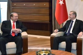 ANKARA, TURKEY - APRIL 03: Turkish President Recep Tayyip Erdogan (R) and Pakistani Prime Minister Nawaz Sharif (L) hold a meeting at the Presidential Palace on April 03, 2015 in Ankara, Turkey.