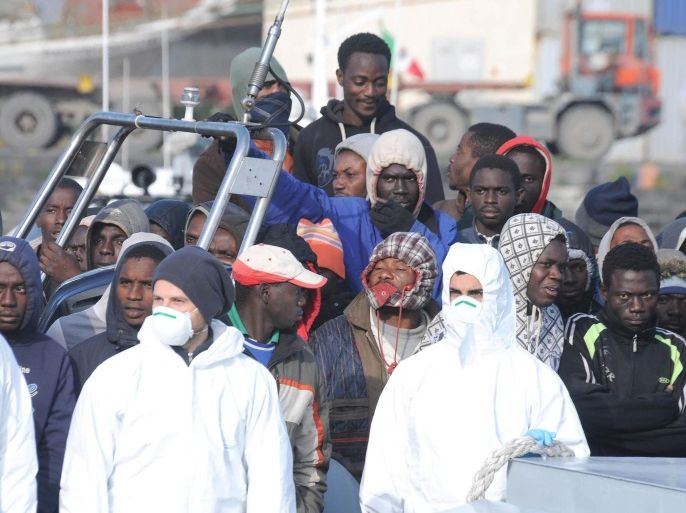 Some 220 immigrants rescued by the crew of the Italian Guardia di Finanza ship 'Denaro' in the Mediterranean Sea arrive in the port of Catania, Sicily island, Italy, 23 April 2015.