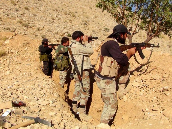 مسلحو المعارضة السورية يشنون ضربات استباقية ضد نقاط لحزب الله (الجزيرة)