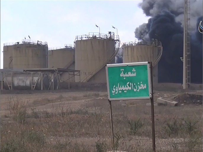فيديو يظهر المعارك الدائرة في مصفاة بيجي النفطية