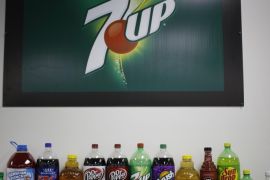 Dr. Pepper Snapple Bottling Group soft drinks are displayed for a photograph at the company's warehouse in Louisville, Kentucky, U.S., on Tuesday, April 21, 2015. Dr. Pepper Snapple Group Inc., producers of 7up and A&W Root Beer, is scheduled to release earnings figures on April 23.
