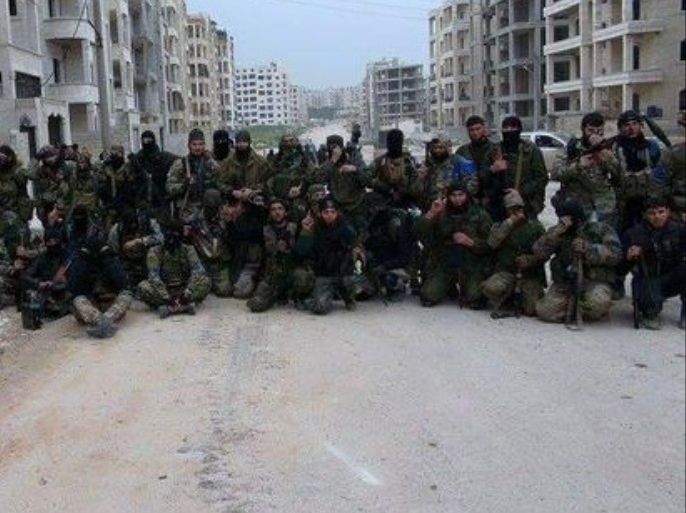 مقاتلين في جيش الفتح من كتيبة أجناد الشام