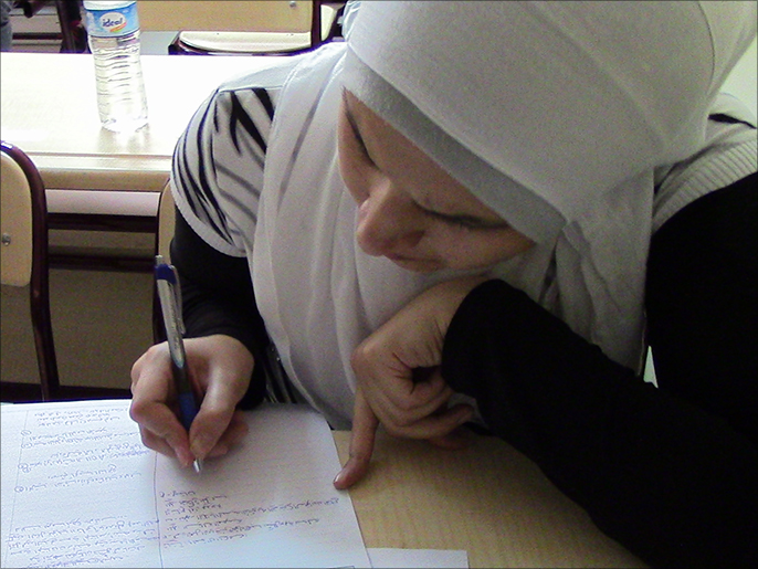 ‪الاعتراف التركي بالثانوية السورية أعاد الأمل لآلاف الطلاب‬ (الجزيرة)