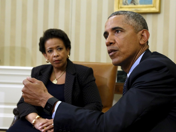أوباما حذر مجلس الشيوخ في حضور وزيرة العدل الجديدة (يسار) من مغبة التراخي في التصرف (رويترز)