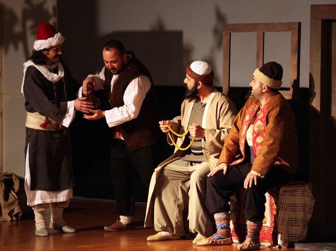مسرحية تركية في لبنان تجذب المئات في سوق الحب الإلهي