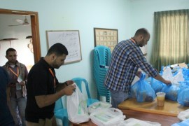 فلسطين - غزة يونيو - 2015 رمشام - فريق " مبادرون دوماً" فريق شبابي يعد مساعدات للفقراء