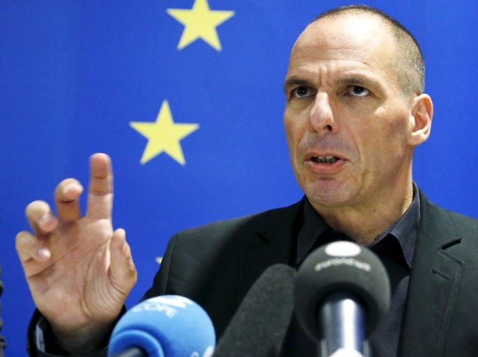 Greek Finance Minister Yanis Varoufakis addresses a news conference after a Euro zone finance ministers meeting in Luxembourg, June 18, 2015. REUTERS/Francois Lenoir