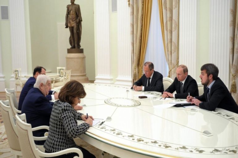 Russian Foreign Minister Sergei Lavrov (3-R) and Russian President Vladimir Putin (2-R) meet with Syrian Foreign Minister Walid Muallem (2-L) in the Kremlin in Moscow, Russia, 29 June 2015. Situation from Syria and fighting against the international terrorism were discussed during the meeting. EPA/ALEXEY NIKOLSKY / RIA NOVOSTI / KREMLIN POOL MANDATORY CREDIT