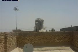 الجيش العراقي يقصف مدينتي الفلوجة وهيت بالأنبار