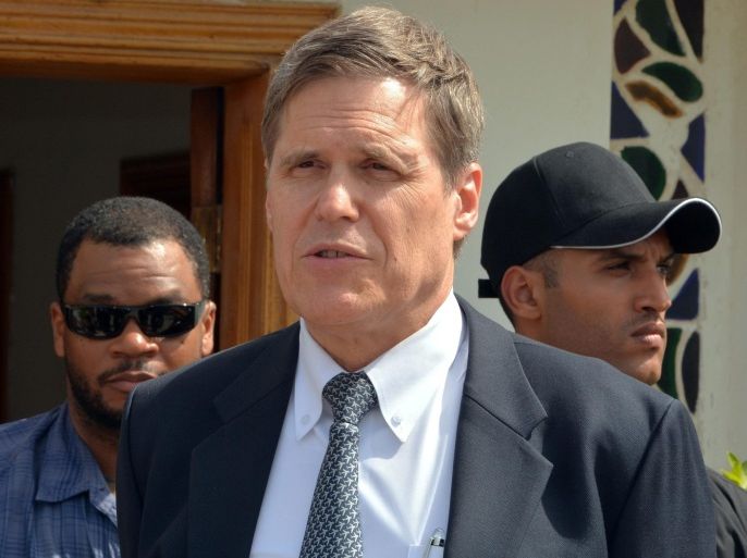 US ambassador to Yemen Matthew Tueller (C) speaks to media following meeting with Yemeni President Abdo Rabbo Mansour Hadi in the Presidential Palace in the southern port city of Aden, Yemen, 02 March 2015. Tueller is the first western diplomat to visit President Hadi since he managed to flee to Aden after escaping from his home where he was being held under house arrest by the Houthis.