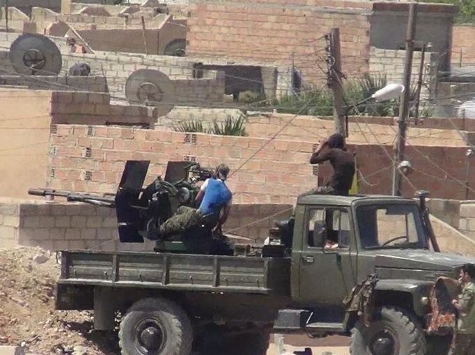 الحسكة - سوريا صورة نشرتها الوحدات الكردية للاشتباكات الجارية في محيط محطة الكهرباء جنوبي الحسكة