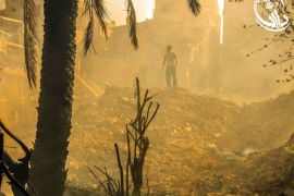 صورة بثها ناشطون من داريا لآثار الحرائق التي تسبب بها القصف بقنابل النابالم