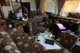 منازل المواطنين التي اقتحمتها قوات الاحتلال في قرية سالم شرق نابلس فجر اليوم الأربعاء