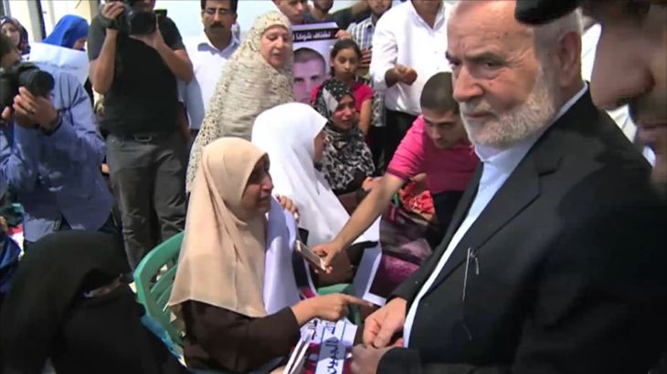 عائلات فلسطينية تطالب مصر بالإفراج عن أبنائهم