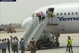 هبوط أول طائرة مدنية اليوم في مطار عدن الدولي