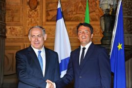 Italian Prime Minister, Matteo Renzi (R), with Israeli Prime Minister Benjamin Netanyahu during their meeting at Palazzo Vecchio in Florence, Italy, 29 August 2015.