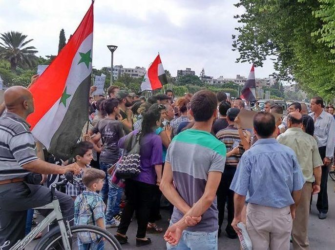 اعتصامات في مدينة طرطوس السورية يوم 10-8-2015 نشرها ناشطون علوييون