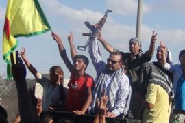 أكراد يعودون إلى كوباني بعد إخراج تنظيم الدولة منها
