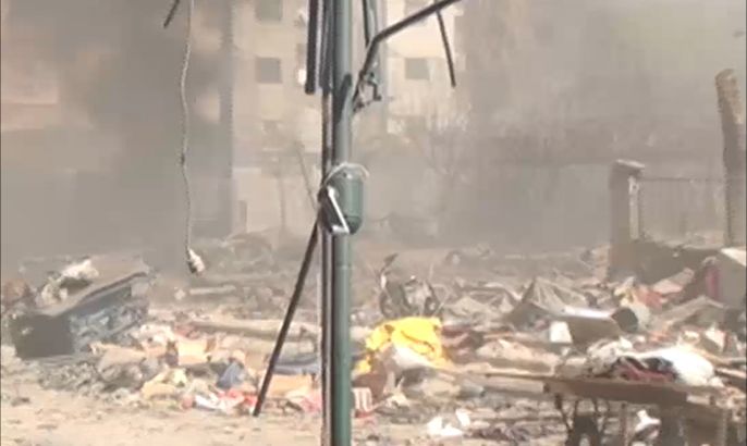 مقتل 110 بقصف للنظام على سوق شعبية بدوما