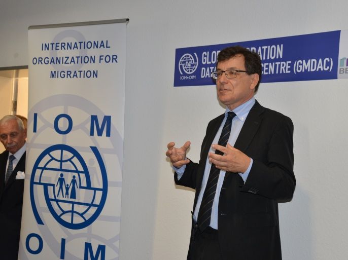 فرانك لاسكو مدير مركز معلومات الهجرة التابع لمنظمة الهجرة الدولية خلال افتتاح المركز ببرلين