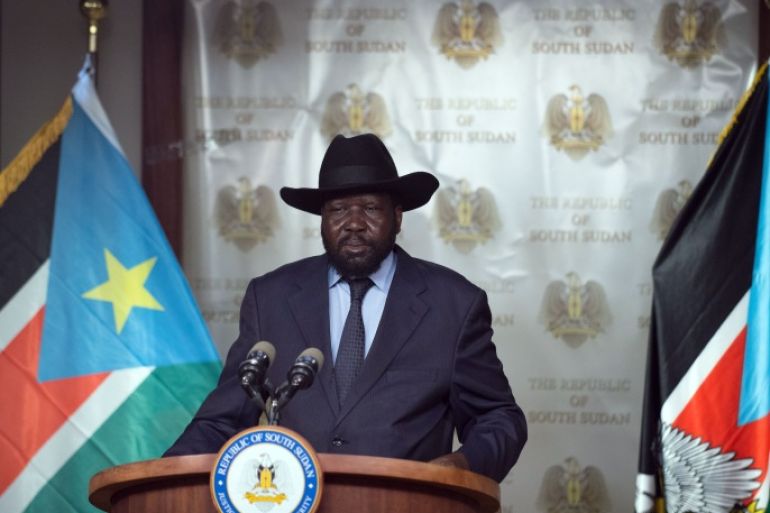 The President of South Sudan Salva Kiir, addresses the nation from the State House on September 15, 2015, in Juba. Kiir addressed the nation, as warring forces traded blame for breaking a ceasefire aimed at ending a 21-month conflict. Under a peace agreement signed by Kiir and rebel leader Riek Machar, a ceasefire was due to enter into force on August 29 but fighting has continued, notably in Upper Nile state. AFP PHOTO/CHARLES ATIKI LOMODONG