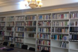 مكتبة في دار الأيتام تغني الأطفال بما يحتاجونه من المعرفة - الجزيرة