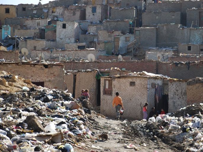 القمامة تنتشر في كل مكان منشأة ناصر بالقاهرة- عشوائيات