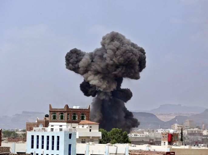 Smokes rise above a neighborhood following airstrikes carried out by the Saudi-led coalition targeting an army base in Sana'a, Yemen, 02 September 2015. According to reports, the Saudi-led coalition carried out a new round of airstrikes on Houthi-held positions and allied military units in several cities in Yemen, including the capital Sana'a, as fighters supplied by the coalition push closer to the capital.
