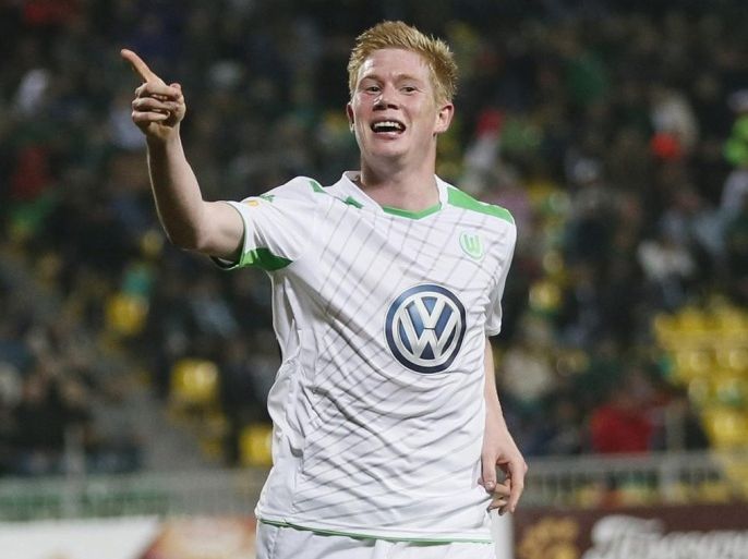 (FILE) Photo dated 23 October 2014 shows Kevin De Bruyne of VfL Wolfsburg celebrating a goal during the UEFA Europa League Group H soccer match between FK Krasnodar and VfL Wolfsburg in Krasnodar, Russia. Manchester City sign Belgium international Kevin de Bruyne from Wolfsburg, the clubs confirmed 30 August 2015.