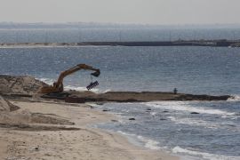 A view of works being done on the Egyptian coastline of the Mediterranean Sea, seen from the Gaza side of the border between Egypt and Gaza, in Rafah, southern Gaza Strip, 19 September 2015. The Egyptian army has begun to pump water from the Mediterranean Sea into underground smuggling tunnels connecting Sinai with the Gaza Strip, security officials and eye witnesses reported on 18 September 2015. Gaza, administered by the Islamic Hamas movement, remains under a tight blockade imposed by Israel and Egypt.