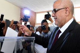 FS2925 - Rabat, -, MOROCCO : Prime Minister and Secretary General of the Islamist Justice and Development Party (PJD), Abdelilah Benkirane, casts his vote in the local elections at a polling station in the centre of the Moroccan capital Rabat on September 4, 2015. Some 15 million Moroccans are heading to the polls for the local elections seen as a gauge of the popularity of the government of Abdelilah Benkirane a year ahead of a general election. AFP PHOTO / FADEL SENNA