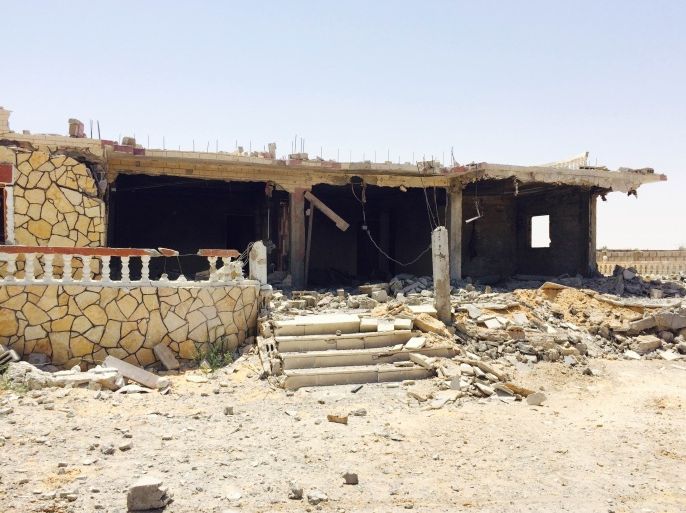 آثار قصف للجيش المصري استهدف منازل سكنية بجنوب رفح بشمال سيناء