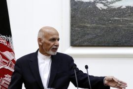 Afghan President Ashraf Ghani speaks to journalists about the situation in Kunduz, during a press conference at the President office in Kabul, Afghanistan, 29 September 2015. Afghan President Ashraf Ghani vows that the army will retake control over a key northern city captured by Taliban rebels the day before. Reinforcements, including special forces and commandos are either there or on their way there, Ghani added.