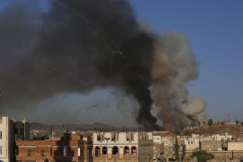 Smoke billows from weapons depots of a Houthi-held military base following airstrikes carried out by the Saudi-led coalition in Sana'a, Yemen, 11 September 2015. The Saudi-led coalition continued to step up airstrikes on Houthi-held positions in the war-torn Yemen. Yemen has seen six months of intense conflict since the mainly Shiite Houthi rebels advanced on the southern city of Aden, forcing President Abdo Rabbo Mansour Hadi to flee to the Saudi capital Riyadh. EPA/YAHYA ARHAB