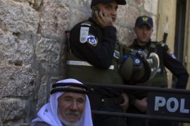 An elderly Palestinian man waits at alleys blocked by the Israeli Police lead to the Al-Aqsa mosque compound in the old city of Jerusalem, 28 September 2015, in the first day of the Jews holiday Sukkot. Clashes between Palestinians barricaded inside the Mosque and Israeli police broke out for the second day between Israeli police and Palestinians at the Al-Aqsa mosque compound, where Palestinians protested against the visit of Jews and tourists to Al-Aqsa compound, also called the Temple Mount. Israeli police spokeswomen said that 24 Jews and 450 tourists visited the site on 28 September 2015.