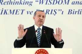الرئيس التركي رجب طيب اردوغان في مؤتمر في اسطنبول للعلماء المسملين في آسيا ومنطقة المحيط الهادئ