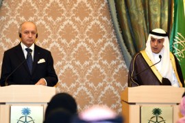 SAUDI ARABIA : French Minister of Foreign Affairs Laurent Fabius (L) gives a joint press conference with his Saudi counterpart Adel al-Jubeir in Riyadh on October 13, 2015. France announced a series of deals worth 10 billion euros ($11.4 billion) with Saudi Arabia, reinforcing growing ties between the two countries. AFP PHOTO / FAYEZ NURELDINE