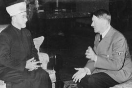 الموسوعة - الحاج أمين الحسيني والزعيم الألماني هتلر - ملاحظة مصدر الصورة _deutsches bundesarchiv