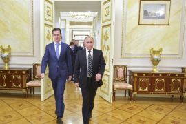 Russian President Vladimir Putin (R) and Syrian President Bashar al-Assad enter a hall during a meeting at the Kremlin in Moscow, Russia, October 20, 2015. Assad made a surprise visit to Moscow on Tuesday evening to thank Putin for launching air strikes against Islamist militants in Syria. Picture taken October 20, 2015. REUTERS/Alexei Druzhinin/RIA Novosti/Kremlin ATTENTION EDITORS - THIS IMAGE HAS BEEN SUPPLIED BY A THIRD PARTY. IT IS DISTRIBUTED, EXACTLY AS RECEIVED BY REUTERS, AS A SERVICE TO CLIENTS.