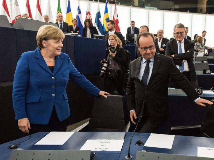 German Chancellor Angela Merkel (L) and French President Francois Hollande (C) take their seats in the European Parliament in Strasbourg, France, 07 October 2015.