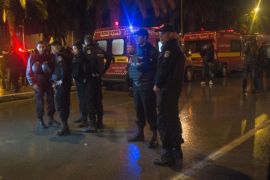 مقتل 14 في تفجير لحافلة كانت تقل عناصر الأمن الرئاسي التونسي الثلاثاء 24 نومفبر 2015