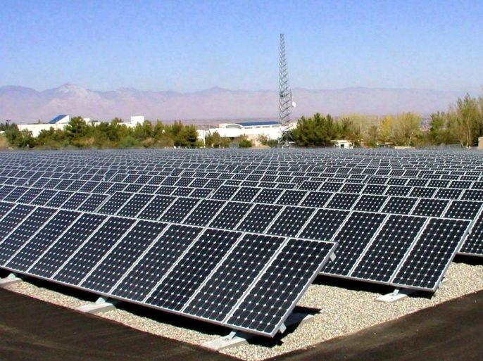 الصورة الأولى ـ يتوقع المغرب أن تصل قدرته على الإنتاج في مجال تنمية استعمال الطاقة الشمسية من الخلايا الضوئية 2000 ميغاوات سنة 2020