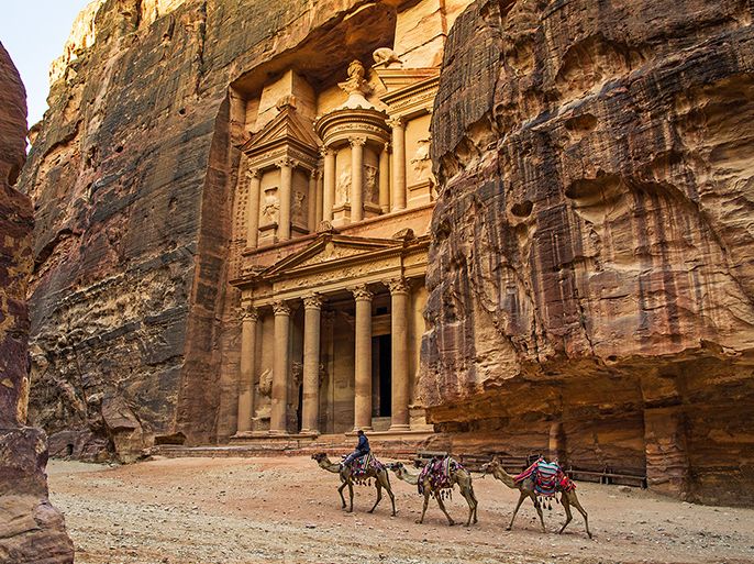 البتراء الأردنية تئن مع تراجع السياحة - تعليم