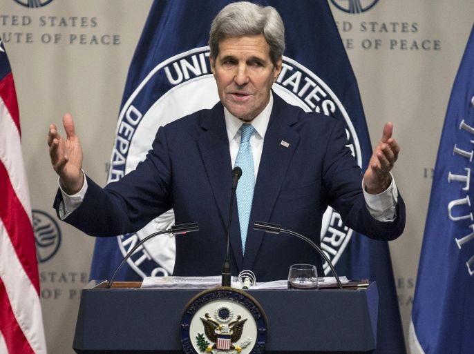 U.S. Secretary of State John Kerry delivers remarks on the "U.S. strategy in Syria" during a speech at the United States Institute of Peace in Washington November 12, 2015. REUTERS/Joshua Roberts