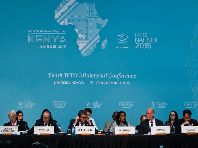 Director-General of the World Trade Organization (WTO) Roberto Azevedo (C) and Kenya's Foreign Minister Amina Mohamed (3-R), address delegates during the official closing of the tenth session of World Trade Organization (WTO) ministerial conference in Nairobi, Kenya, 19 December 2015. Ministers from member's state of WTO had to extend the conference to the next day as they try to finalize on issues which they were discussing during the conference. The conference was scheduled to run from 15 to 18 December 2015.
