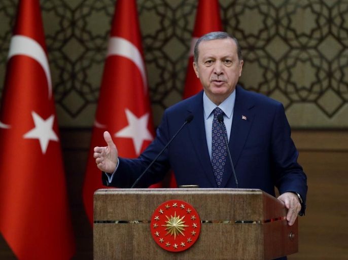 قال الرئيس التركي رجب طيب أردوغان اليوم الثلاثاء إن هناك جوانب مشتركة بين تنظيم الدولة الإسلامية والنظام السوري